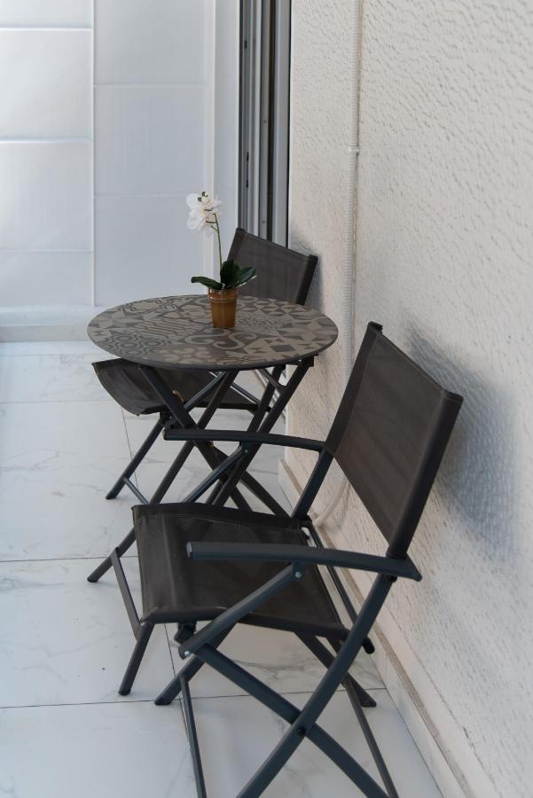 Medluxe Comfort Apartment Αθήνα Εξωτερικό φωτογραφία