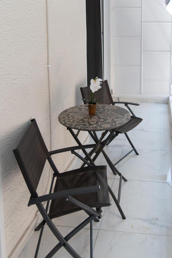 Medluxe Comfort Apartment Αθήνα Εξωτερικό φωτογραφία
